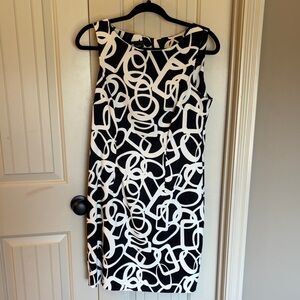AB Studio Black and White Graphic Midi Dress